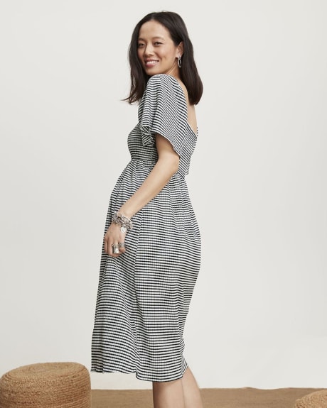 Gingham Jersey Smocked Short Sleeve Midi Dress - Thyme Maternity