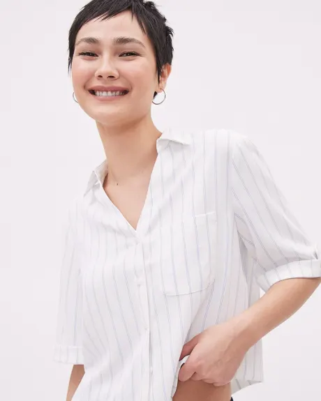 Short-Sleeve Buttoned-Down Crepe Blouse