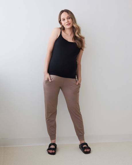 Seamless Scoop-Neck Nursing Cami - Thyme Maternity