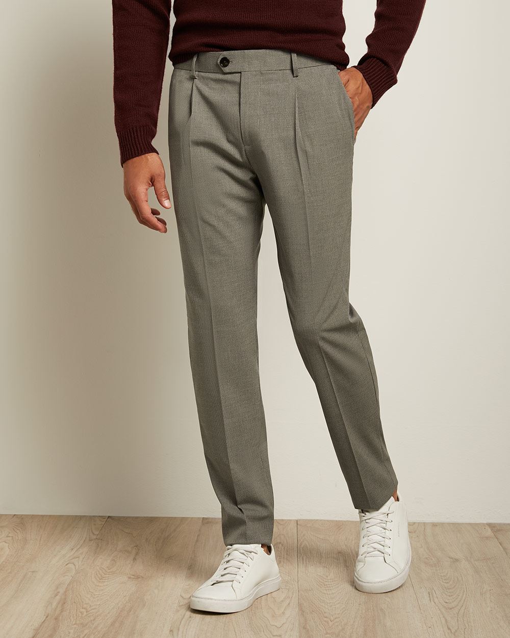 Textured Grey Pant with Pleats RW&CO.