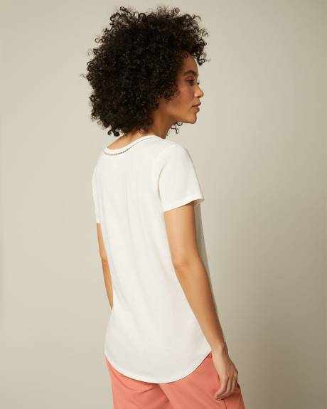 T-shirt en Coton et Modal &agrave; encolure V d&eacute;taill&eacute;e
