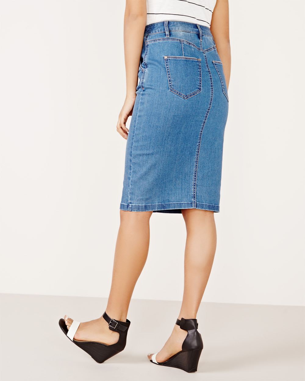 Denim pencil skirt with buttons RW&CO.