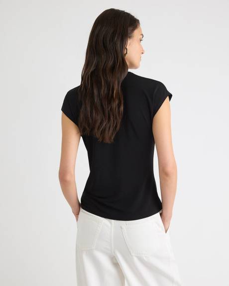 Haut à Manches Très Courtes à Col Montant Drapé à Détail Croisé