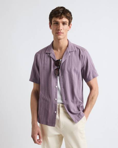 Chemise Texturée à Manches Courtes et Col Camp