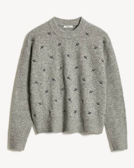 Long-Sleeve Crew-Neck Sweater with Embroidered Pattern