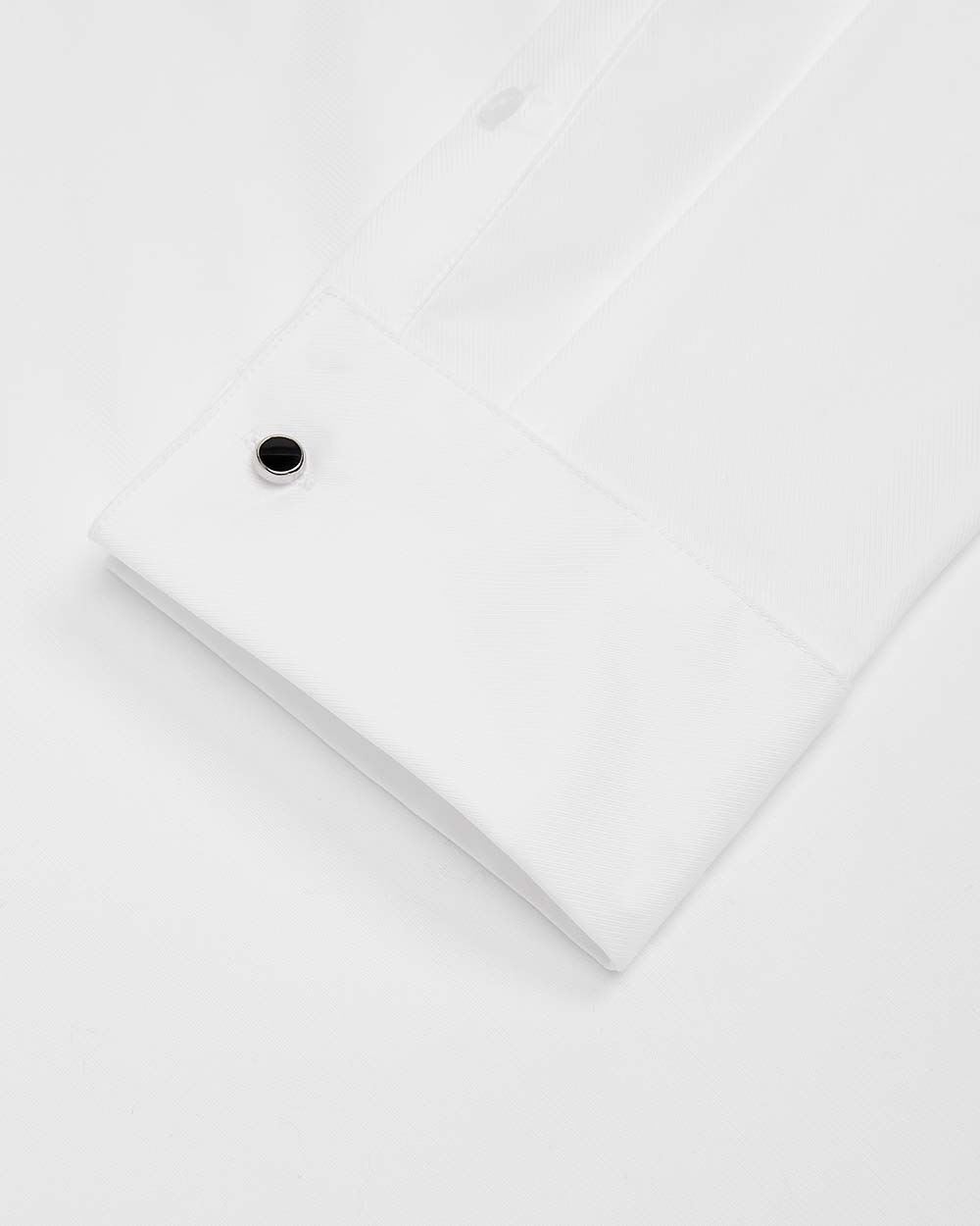 Slim fit dress shirt with black buttons and French Cuff