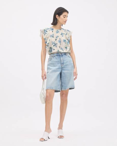 Sleeveless Blouse with Ruffles at Shoulders