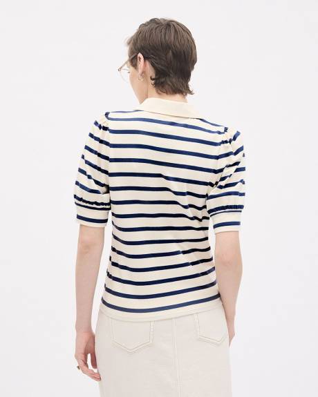 Polo Ray&eacute; &agrave; Col V et Manches aux Coudes Bouffantes