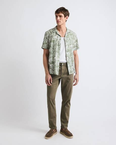 Chemise &agrave; Motif Feuillag&eacute; &agrave; Manches Courtes et Col Camp