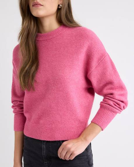 Long-Sleeve Crew-Neck Loose Sweater