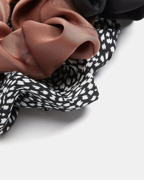 Solid and Patterned Scrunchies - Pack of 3