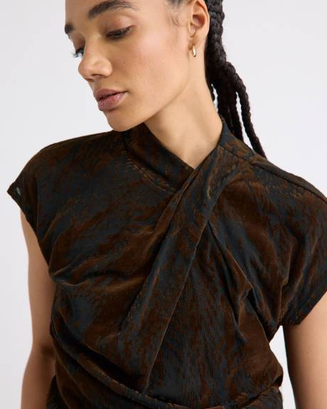 Extended-Sleeve Mock-Neck Burnout Top