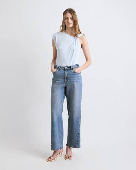 Slouchy Mid-Rise Jeans