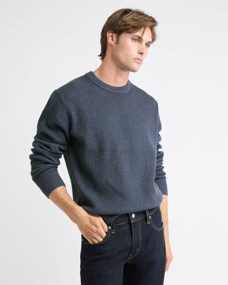 Cashmere-Blend Long-Sleeve Crew-Neck Sweater