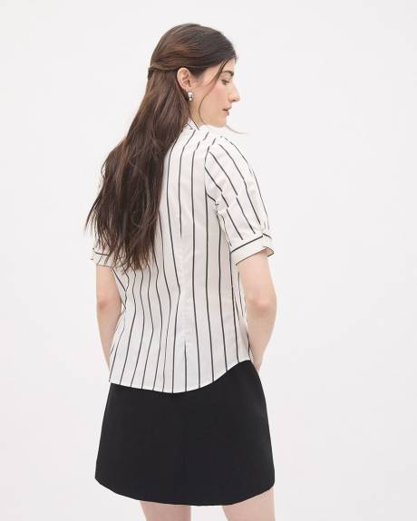 Striped Short-Sleeve Buttoned-Down Poplin Blouse