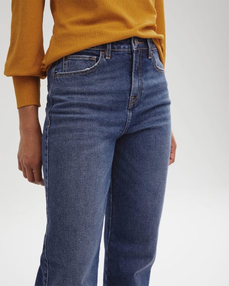 Jeans Taille Haute à Jambe Légèrement Évasée