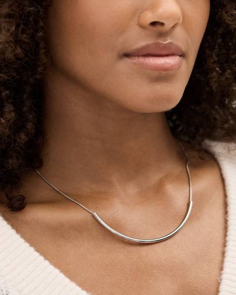 Collier Court avec Tube Courb&eacute; en M&eacute;tal