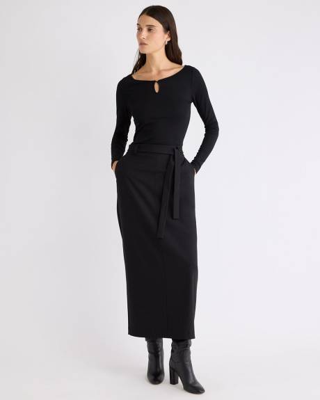 Haut Côtelé à Manches Longues et Col Dégagé