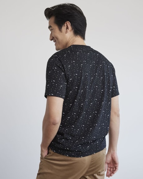 Printed Short-Sleeve Crew-Neck Tee with Chest Pocket