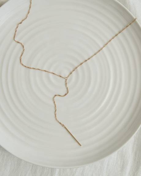 Long Y-Shaped Necklace with Twisted Chain and Stick Pendant