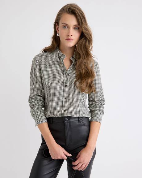 Plaid Long-Sleeve Buttoned-Down Blouse