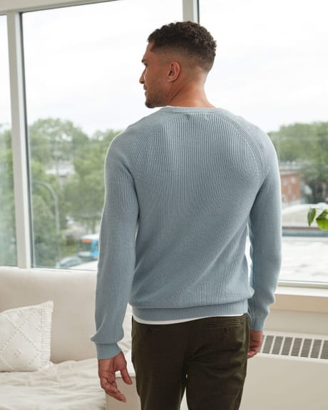 Essential Crew Neck Solid Knit Sweater