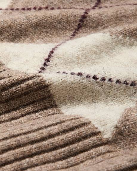 Long-Sleeve Crew-Neck Intarsia Sweater