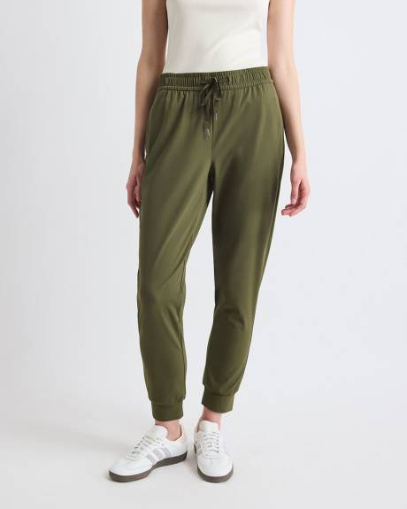 4-Way Stretch Ankle Jogger Pant