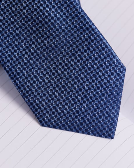 Cravate Régulière Bleue Foncée à Motif Carreauté