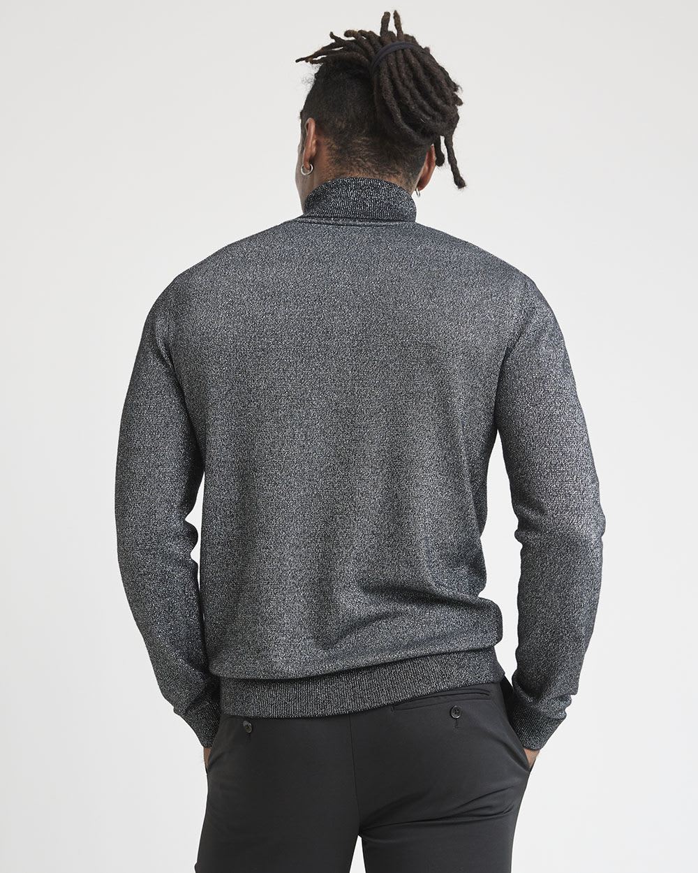 Long-Sleeve Turtleneck Sweater with Metallic Fibres | RW&CO.