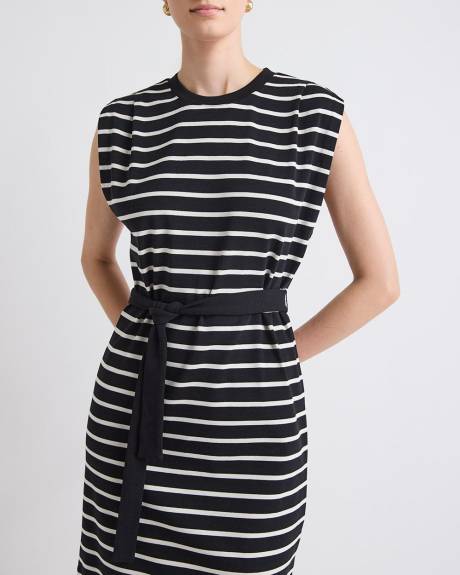 Extended-Sleeve Dress with Removable Belt