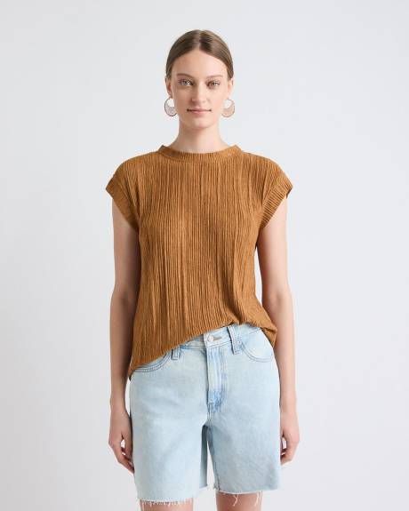 Haut en Tricot Froissé à Col Rond et Manches Très Courtes