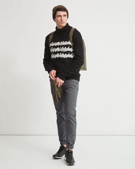 Turtleneck Pullover Sweater with Apres-Ski Pattern