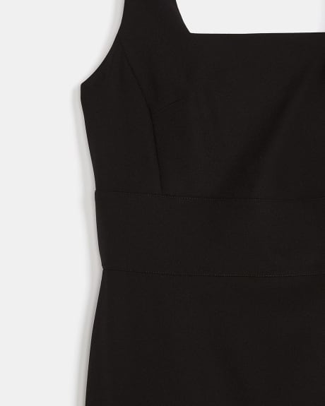 Fitted Sleeveless Square Neck Black Dress
