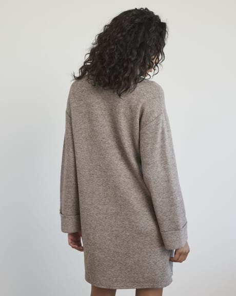 Long-Sleeve Turtleneck Straight Dress with Ribbed Cuffs