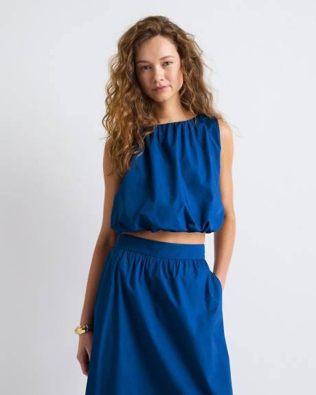 Sleeveless Cropped Bubble Blouse