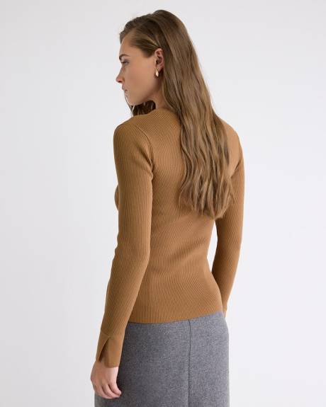 Long-Sleeve V-Neck Ribbed Pullover