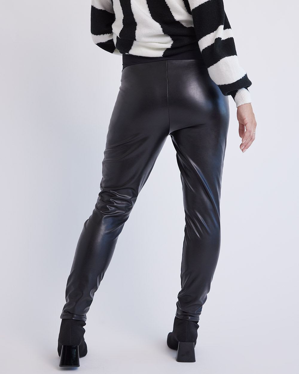 Stretch Faux Leather Skinny Pants - Thyme Maternity