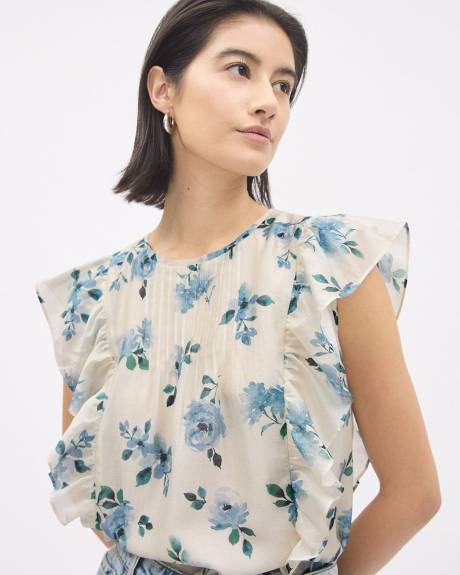 Sleeveless Blouse with Ruffles at Shoulders