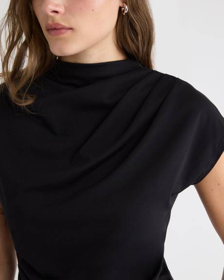 Haut Drapé à Manches Très Courtes et Col Rond