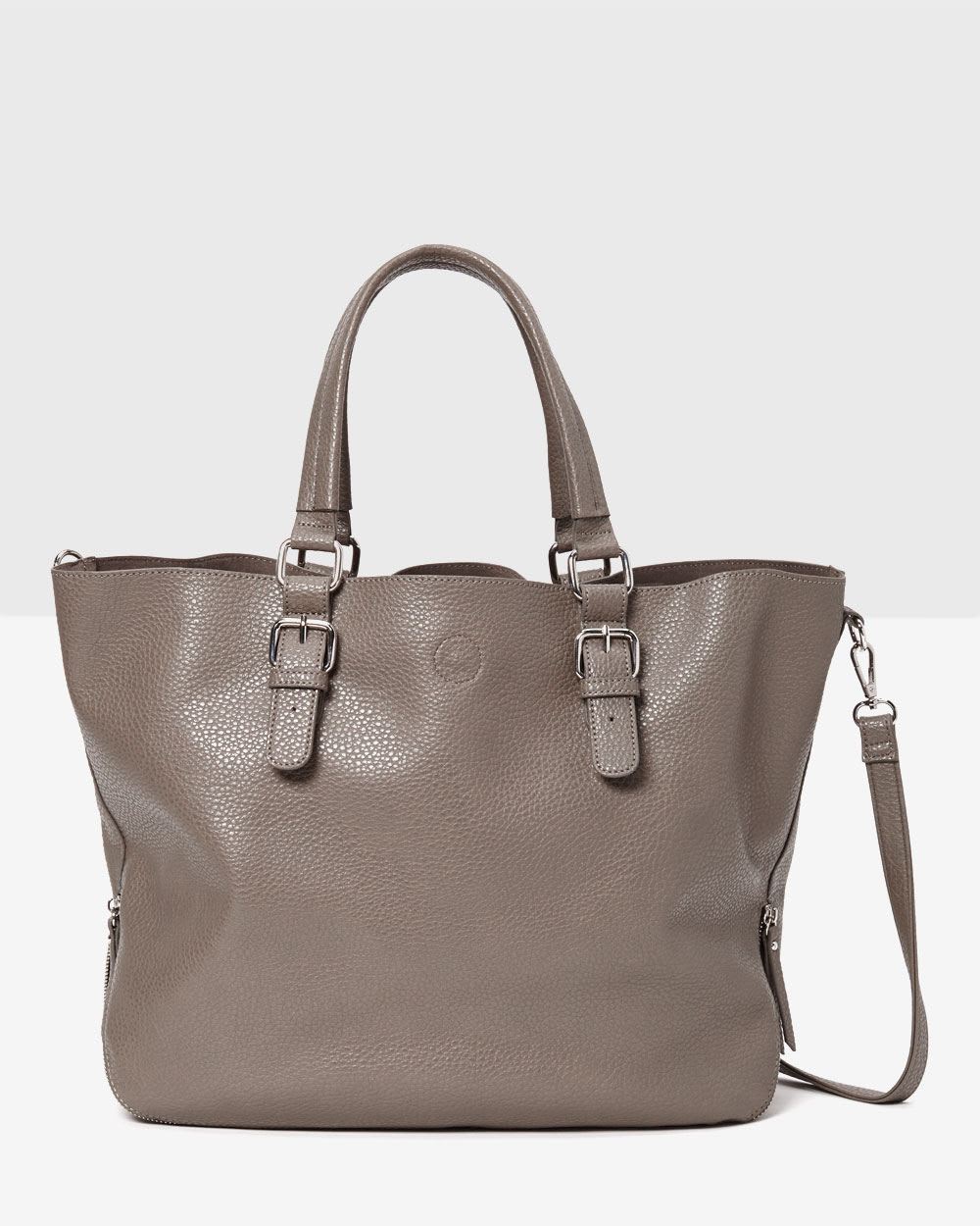 Vegan leather tote bag with inside patch | RW&CO.