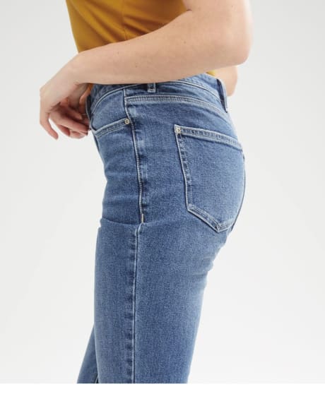 Jeans Taille Haute à Ourlet Fendu