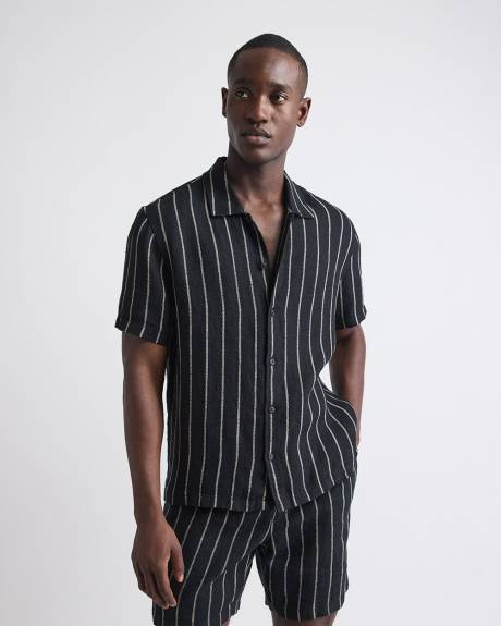 Short-Sleeve Striped Linen Shirt with Regular Collar