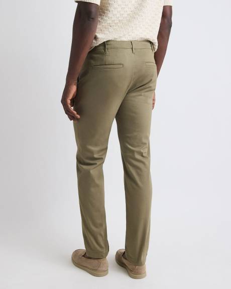 Slim-Fit Super-Stretch Chino Pant