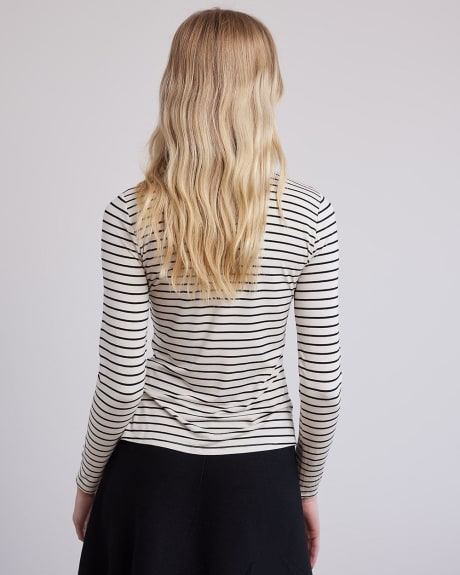 Fitted Long-Sleeve Mock-Neck Tee
