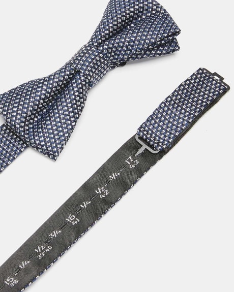 Classic Textured Navy Bow Tie