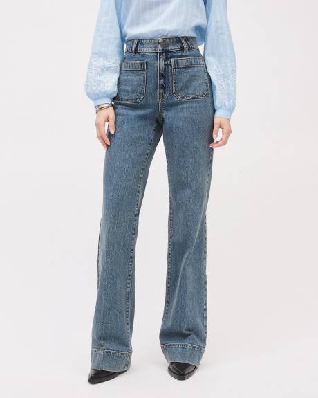 Jeans Long &agrave; D&eacute;lav&eacute; Moyen &agrave; Taille Haute et Jambe Large