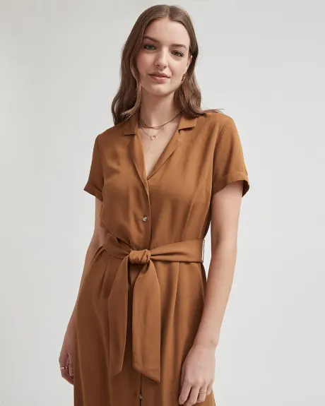 Short-Sleeve Maxi Dress with Shirt Collar