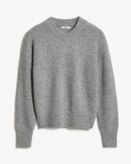 Long-Sleeve V-Neck Alpaca-Blend Sweater