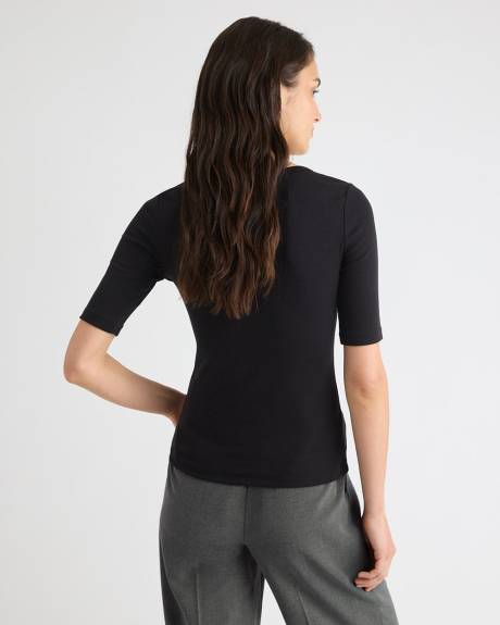 Elbow-Sleeve Crew-Neck Fitted Tee